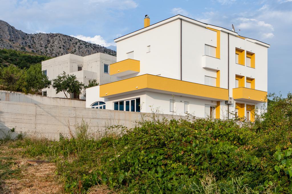 Knezovic Apartments Podstrana Exterior foto